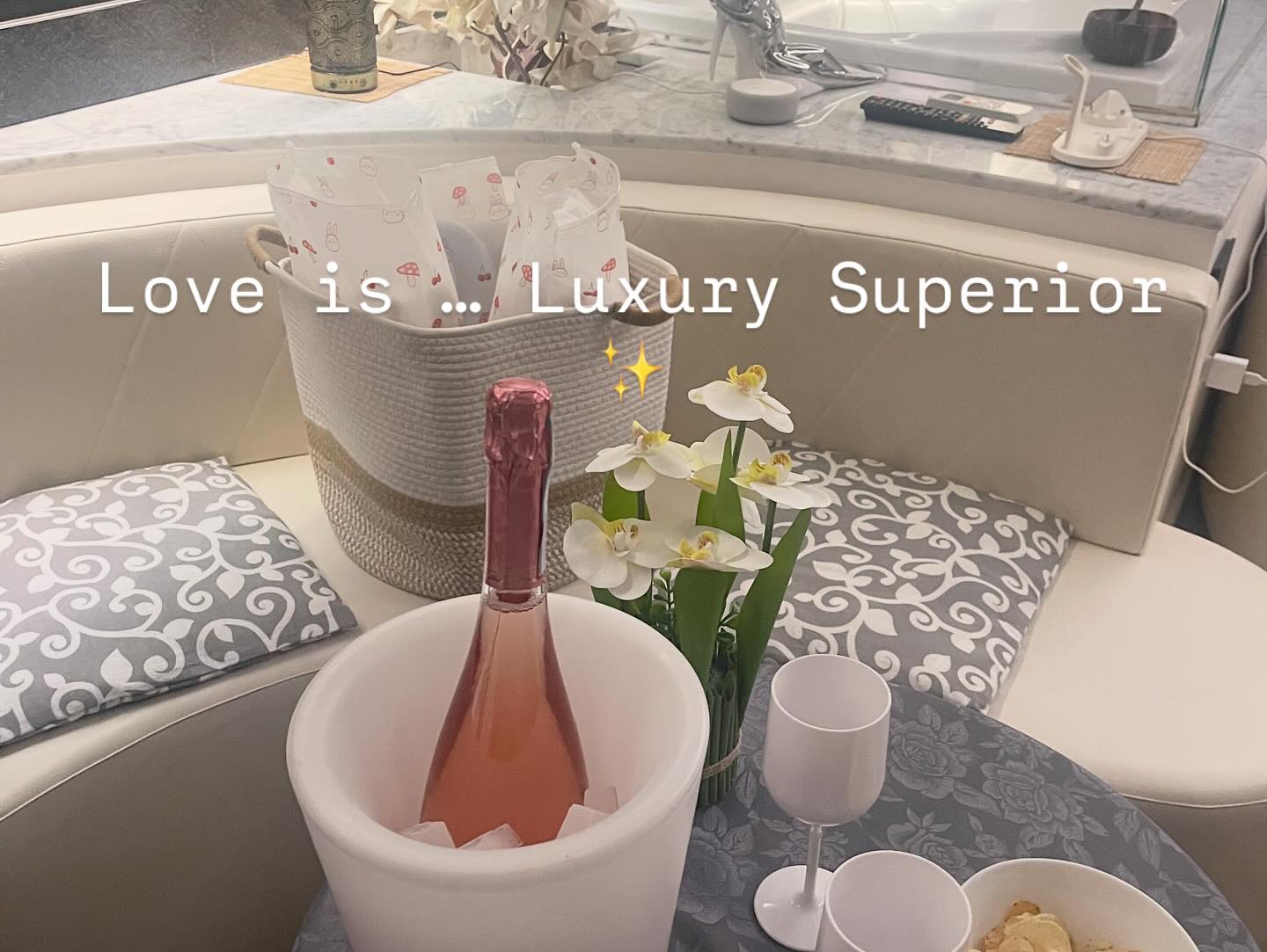 Pernottamento e Apericena in Luxury Suite Superior